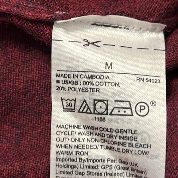 Brand new cotton Crewneck Gap Sweater Maroon Burgundy Medium - Picture 4 of 4
